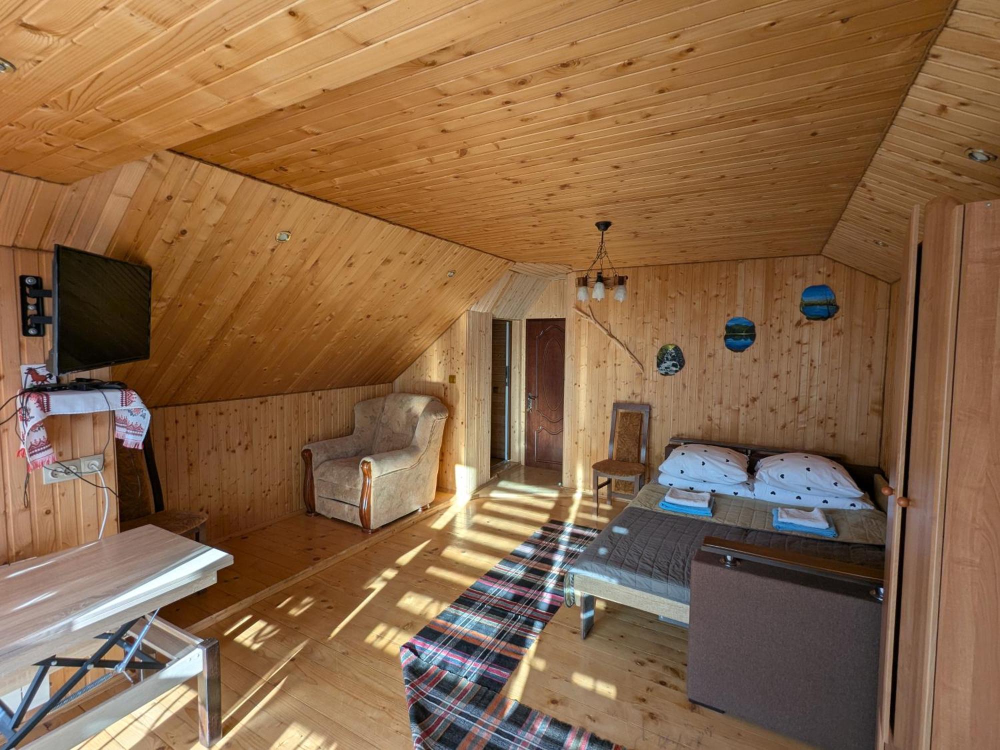 Gostynna Rodyna Hotel Izki Luaran gambar