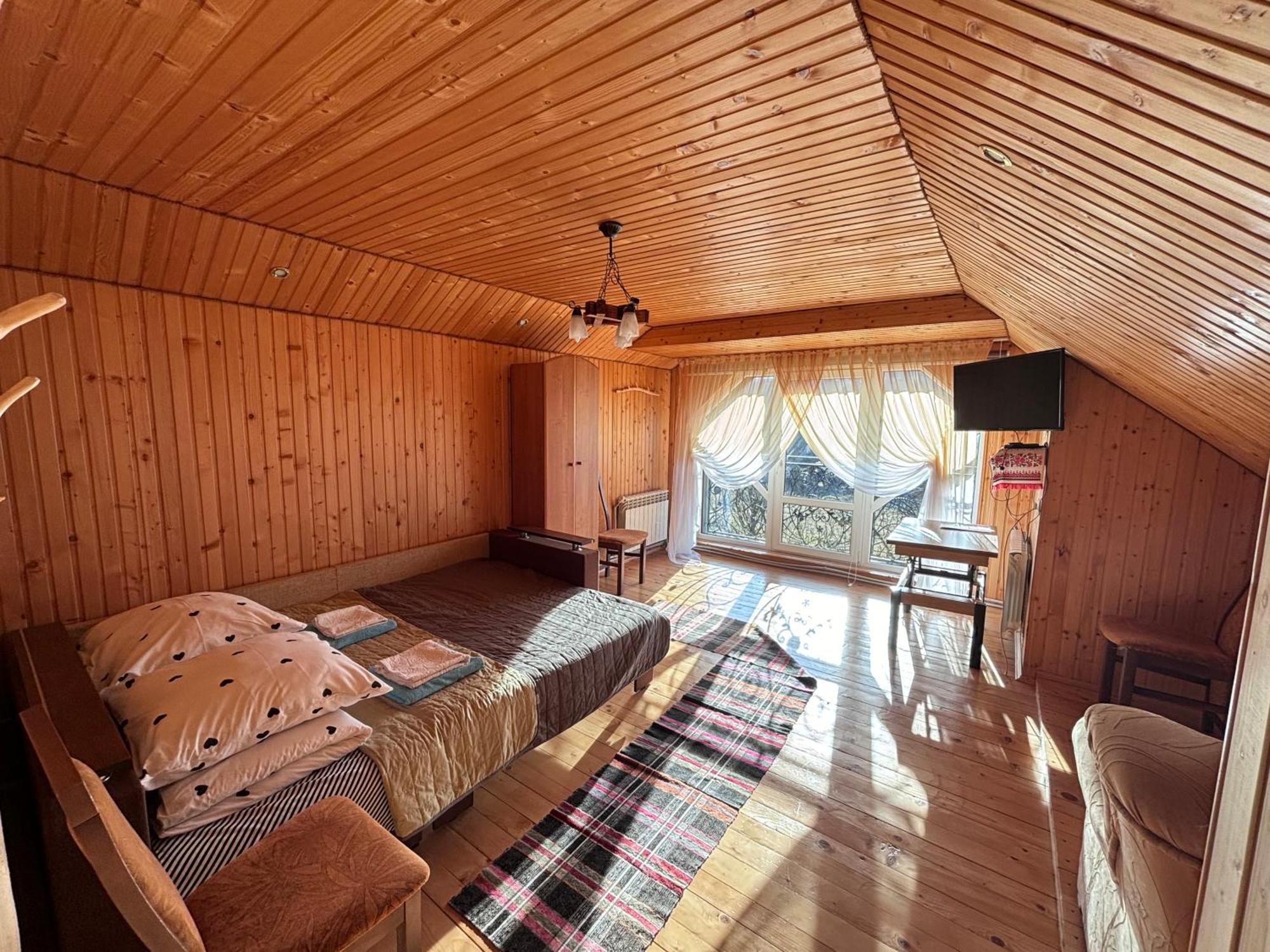 Gostynna Rodyna Hotel Izki Luaran gambar