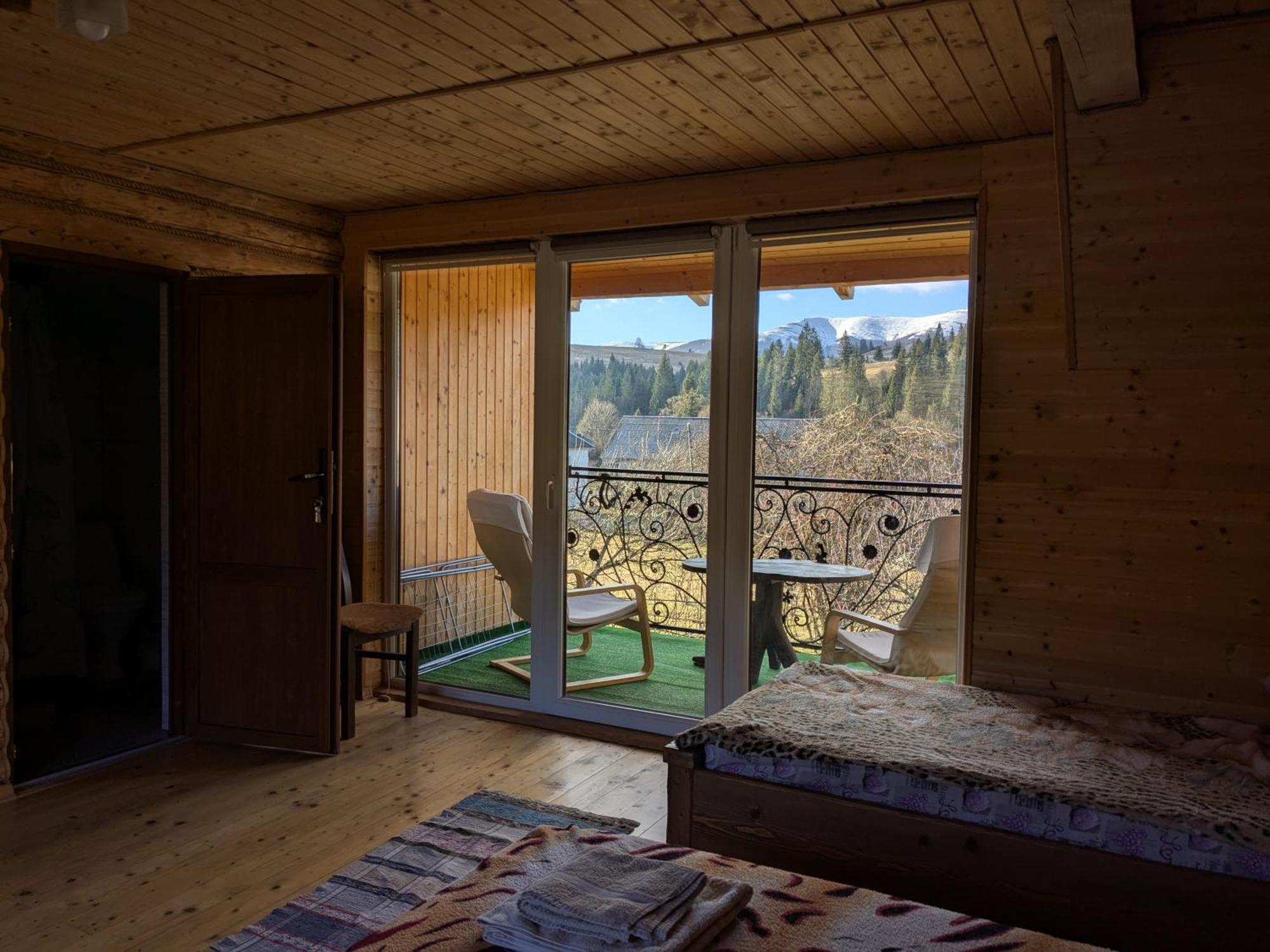 Gostynna Rodyna Hotel Izki Luaran gambar