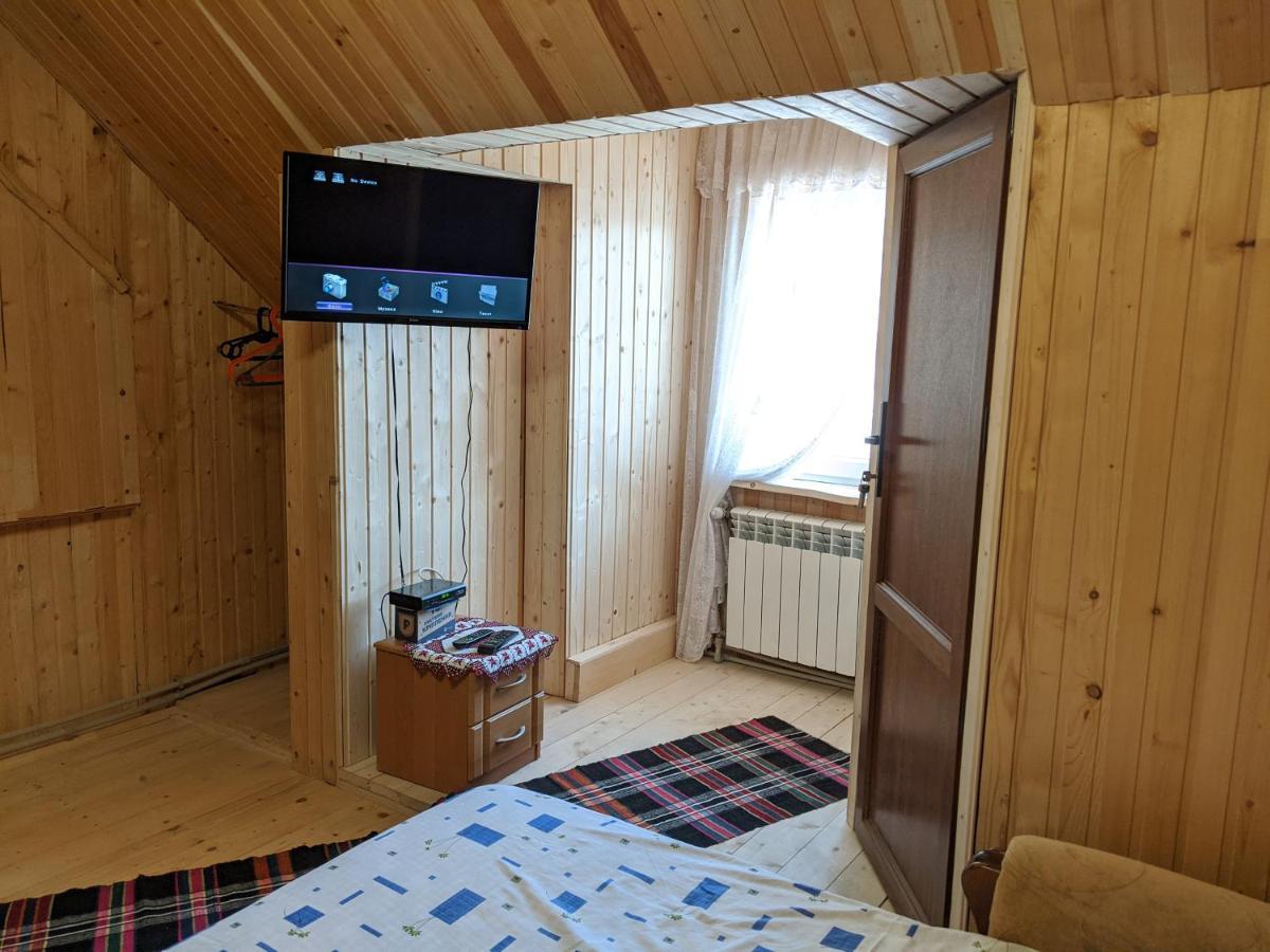 Gostynna Rodyna Hotel Izki Luaran gambar