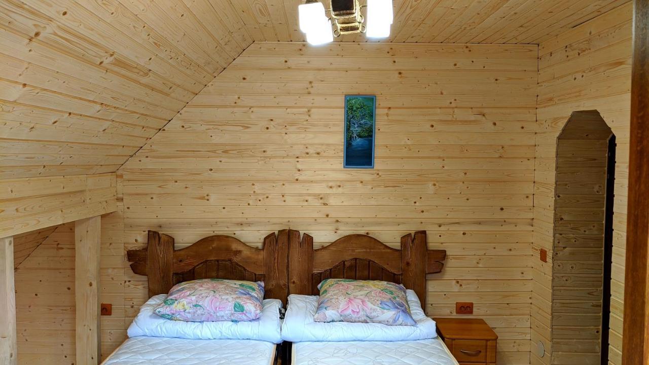 Gostynna Rodyna Hotel Izki Luaran gambar